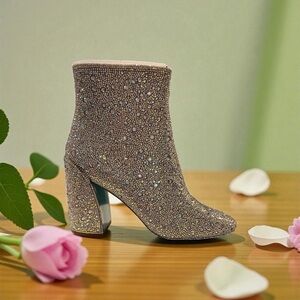 New Betsey Johnson Sparkling Rhinestone Heeled Boots Size 7